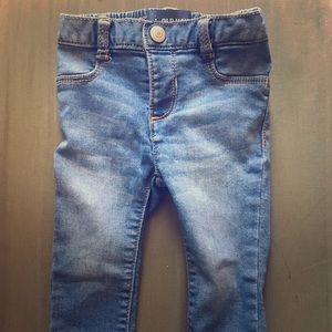 6-12 month baby girl Old Navy skinny jeans